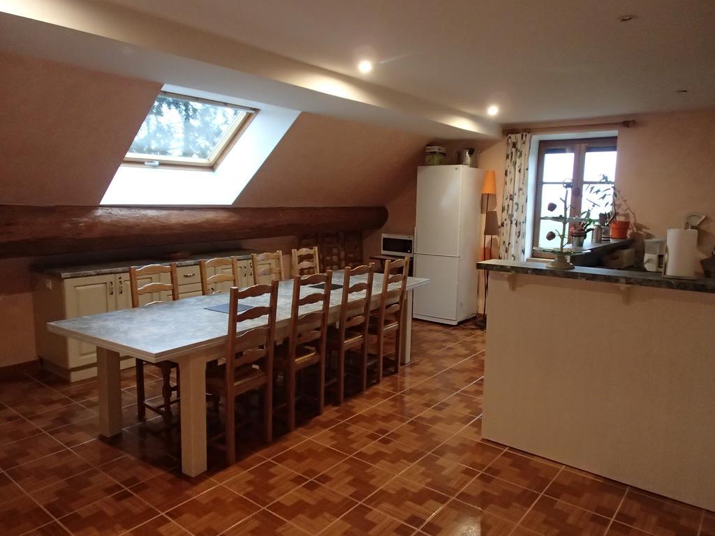 Le P'Tit Bonheur Bed & Breakfast Chilly-sur-Salins Luaran gambar